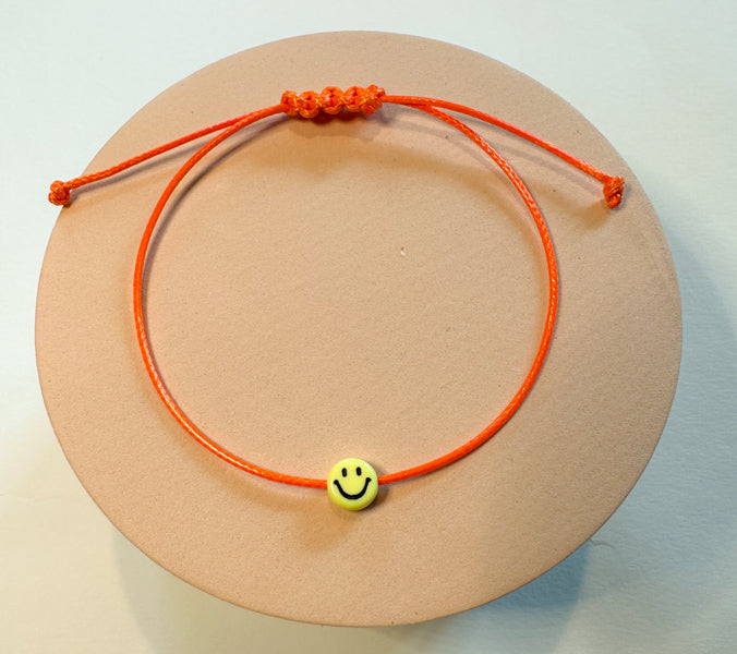 Orange Smiley Armband - Nylon & Perlen Armband