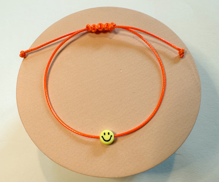 Orange Smiley Armband - Nylon & Perlen Armband